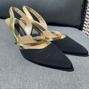[8] Rare Vintage Holt Renfrew Black Canvas Closed Toed Kitten Heels Gold Straps